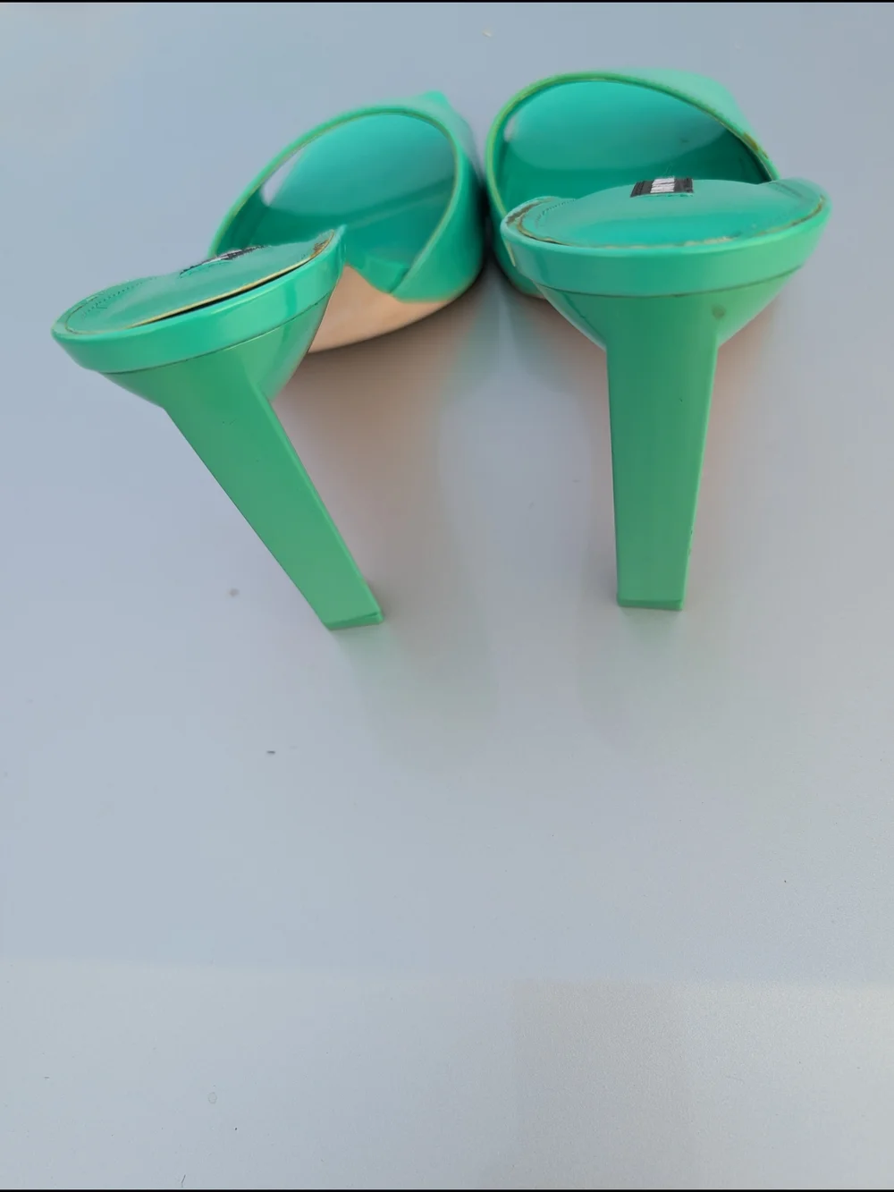 Nine West sleek patent